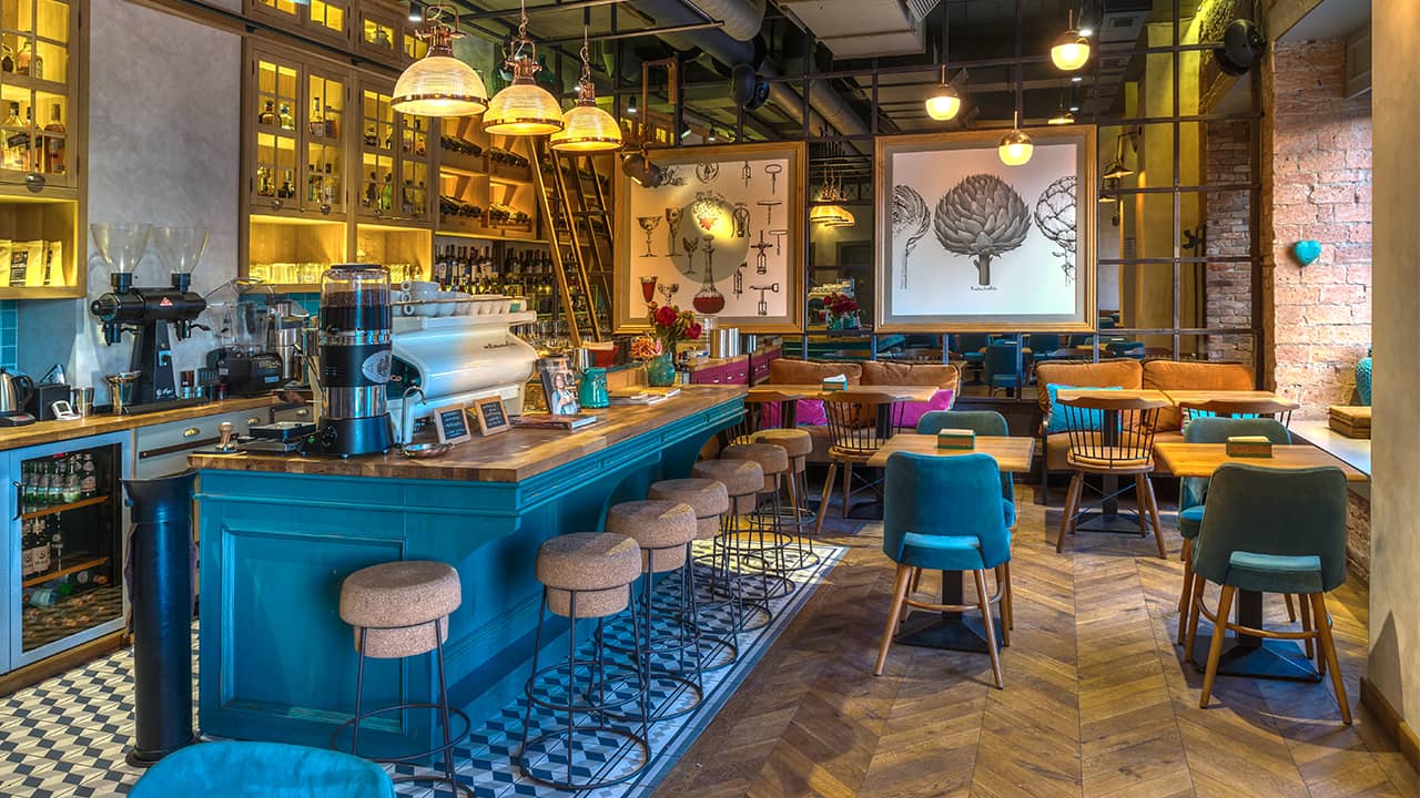 Een nieuw restaurant inrichten op een realistische tijdlijn